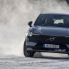 Fahrbericht Volvo EX30 Cross Country: Wenn die Straße auf gefrorenem Wasser liegt