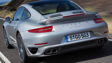 Porsche 911 Turbo S (2014)
