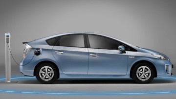 Toyota: Prius Plug-in Hybrid ab 36.200 Euro