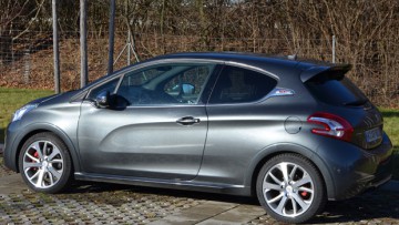 Peugeot 208 GTi