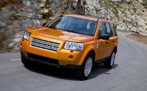 Land Rover: Zweigeteilter Freelander-Rückruf