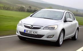 Opel: Spar-Astra im Showroom