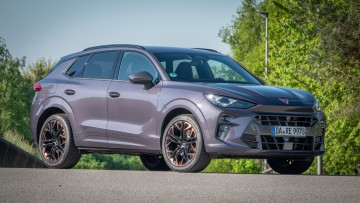Cupra Terramar VZ mit 265-PS-TSI von vorn stehend fotografiert