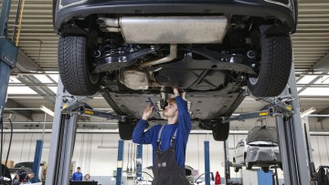 Autoteile werden zunehmend im Internet gekauft.