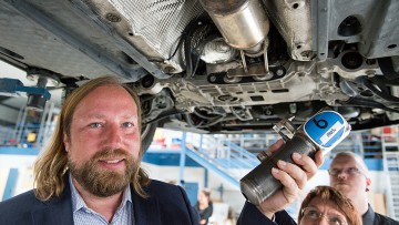 Nachrüstungen: Breite Kritik am Diesel-Kompromiss