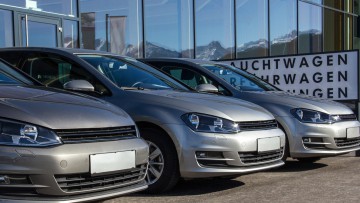 Autohandel der Zukunft: Reparatur-Fabriken statt Hinterhof-Werkstatt