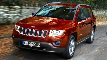 Jeep: Vier Aktionen