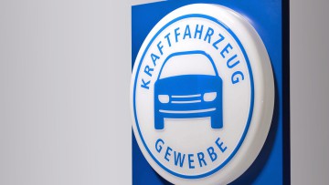 Signalisation: Kfz-Gewerbe modernisiert Meisterschild