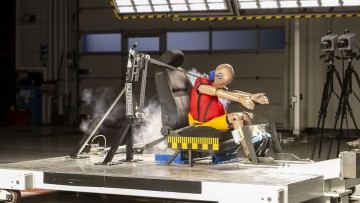 Crashtest Gurtadapter für Schwangere