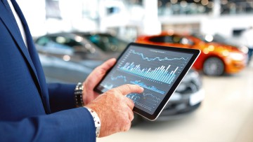 Die Preisbewertung auf den großen Online-Plattformen für Gebrauchtwagen ist heute Standard und beliebt bei Fahrzeuginseraten.