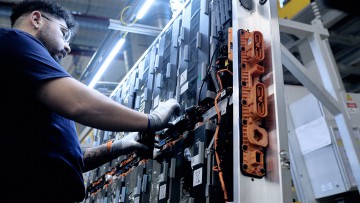 Ford Batteriefertigung