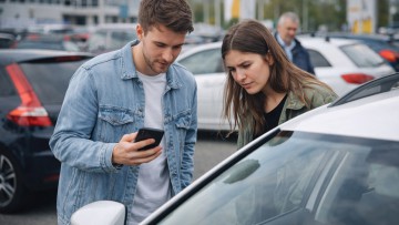 Autokauf, Autohandel, Gebrauchtwagen, Generation Z