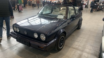 Golf 1 Cabriolet in blau