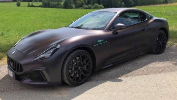 Maserati-GranTurismo-Trofeo-75-1