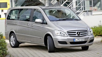 Mercedes Viano                    
