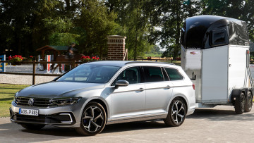 VW Passat Historie