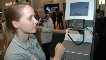 IFA 2009-Car Multimedia