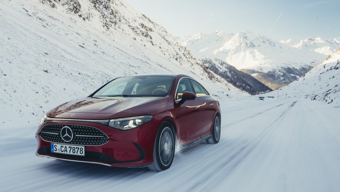 Mercedes CLA Hybrid (2026)