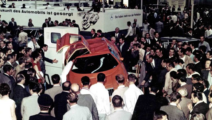 IAA-Stars der vergangenen 60 Jahre 01_Stars_und_Sternschnuppen__Quelle_Mercedes-Benz_Classic_Archive_HD