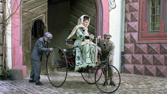 01_Es_war_Bertha_Benz_die_Ehefrau_des_Automobilpioniers__Quelle_Mercedes-Benz_Classic_Archive.jpg
