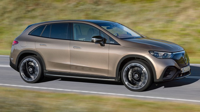 Mercedes-EQE-SUV-3