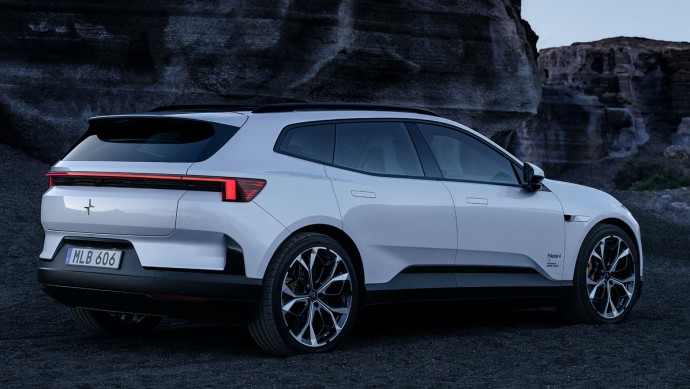 Polestar bringt eine geräumigere Variante des 4 auf die Straße.