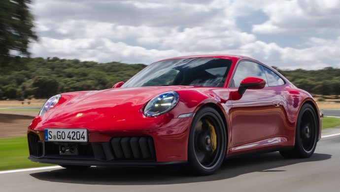 Porsche 911 GTS