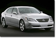 Lexus kombiniert Saugrohr- und Direkteinspritzung Lexus kombiniert Saugrohr- und Direkteinspritzung