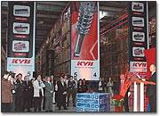 KYB Europe eröffnet neues Logistikzentrum kyb_paris.jpg