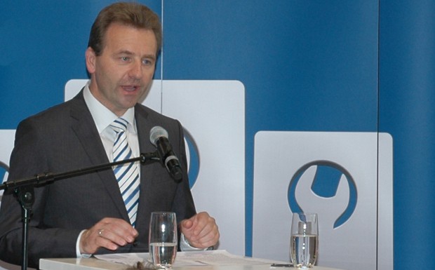 Jürgen Wolz Preisverleihung Auto Service Meister