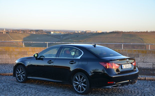 Testwagen Lexus GS250