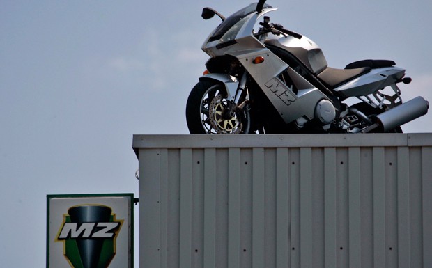 Geplatztes Darlehen: Motorenwerke Zschopau melden Insolvenz an Motorradwerk MZ in Zschopau