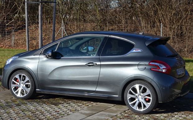 Peugeot 208 GTi