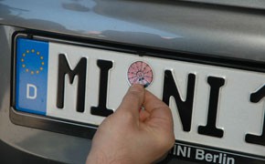 TÜV Süd: Erste E-Mini zur HU Erste E-Mini zur HU