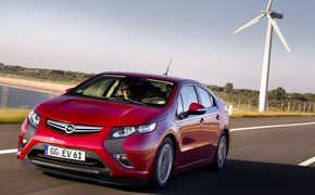 Opel_Ampera