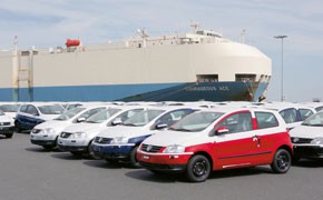 Unwetterschaden: 30.000 VW-Neuwagen erleiden Hagelschaden Unwetterschaden: 30.000 VW-Neuwagen erleiden Hagelschaden