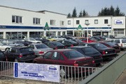 Pkw-Handel: Automeister kündigt Fahrzeuglieferanten Pkw vor Automeister Betrieb