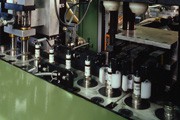 Zulieferer: Bosch vermeldet Produktionsjubiläum Bosch Zündkerzenfabrik