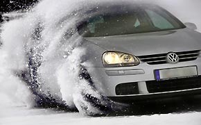 Politik: Wann kommt die Winterreifenpflicht? golf_winterreifen