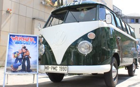Sommerfest: Polizei-Oldies im Bestzustand Polizei-Bully