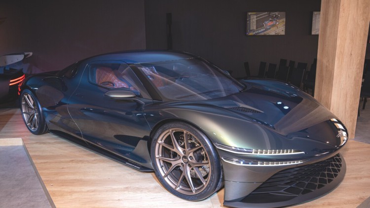 Genesis enthüllte im Juni 2026 das weiterentwickelte Magma GT Concept. Dieser zweisitzige Luxus-Grand-Tourer könnte mit seinem markanten Design eine Kampfansage an etablierte Sportwagenhersteller werden