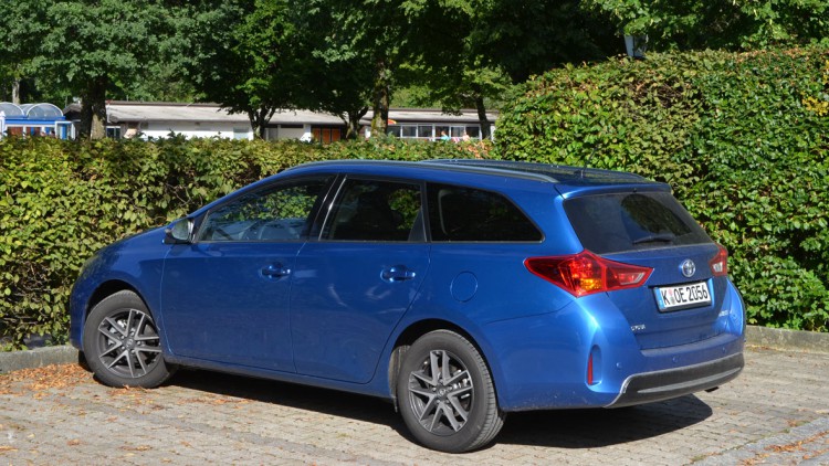 Testwagen Toyota Auris Touring Sports 