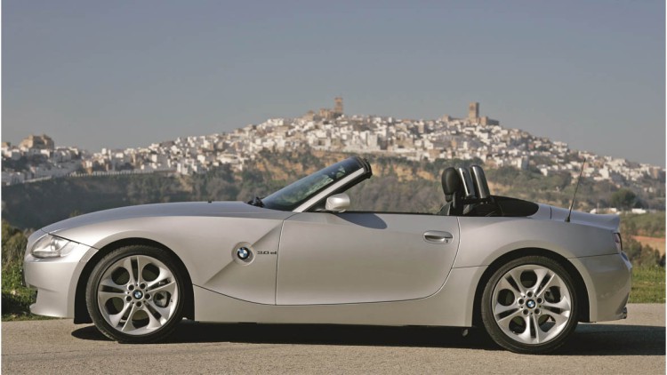Entwickler-Ostereier im Auto BMW