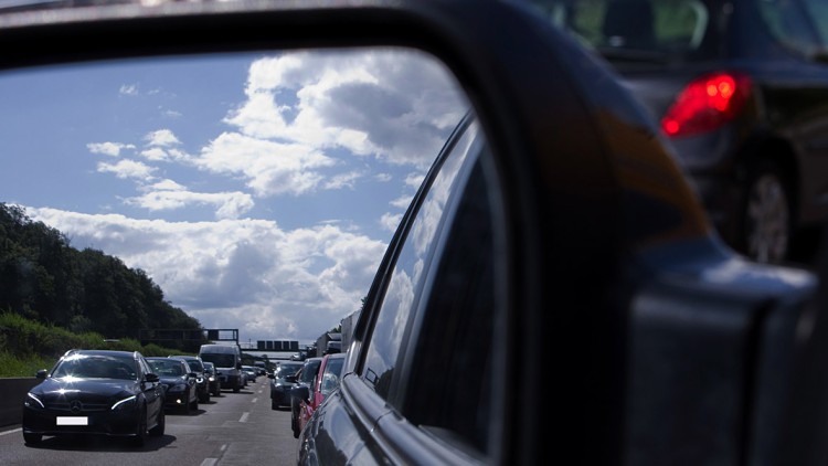 Ferienverkehr Stau