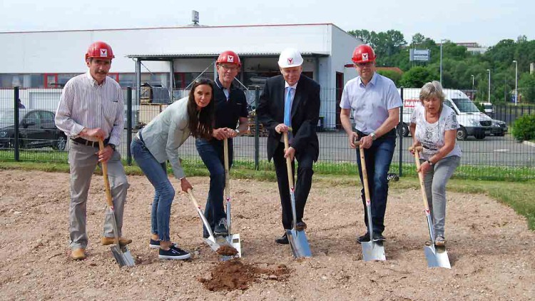 Haweka-Expansion: Spatenstich für neue Lagerhalle