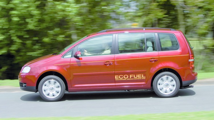 Volkswagen: Touran Ecofuel muss in die Werkstatt