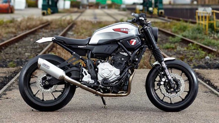 Yamaha XSR700