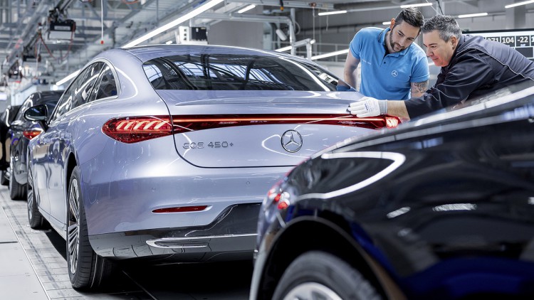 Autoproduktion-Mercedes-EQS