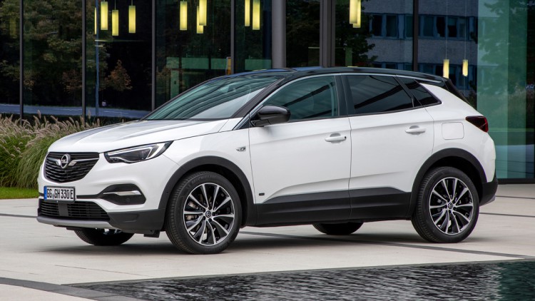 Opel-Rückruf: Felgeneinpresstiefe falsch angegeben