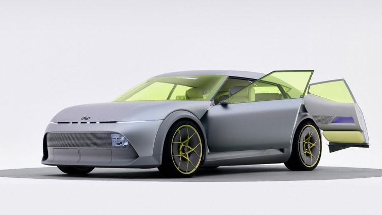 Hyundai Concept Three 